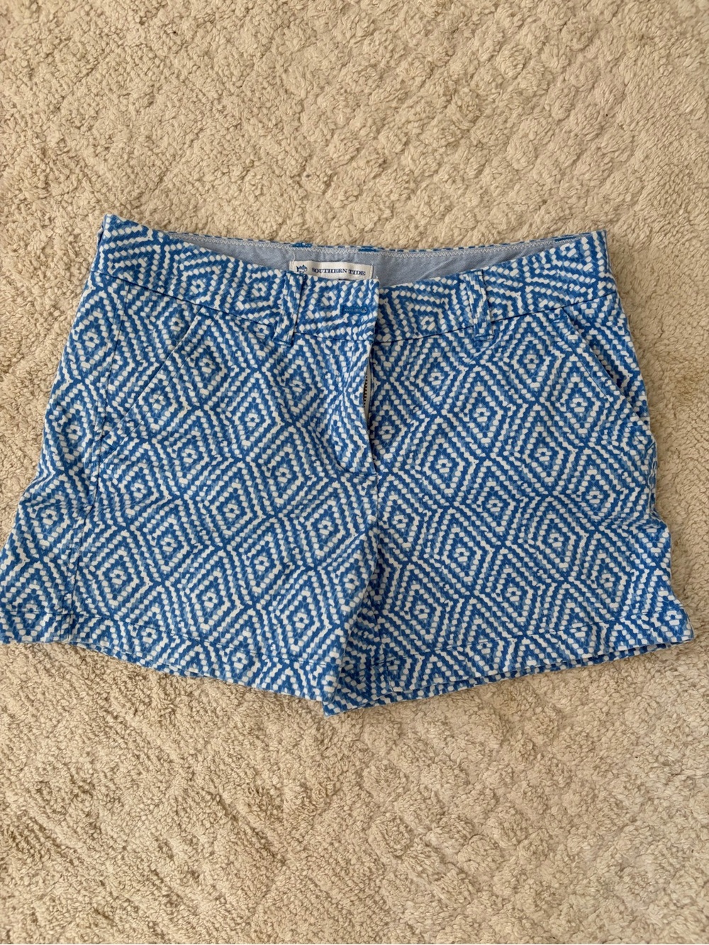 Southern Tide Blue & White Geometric Bermuda Shorts 3”
